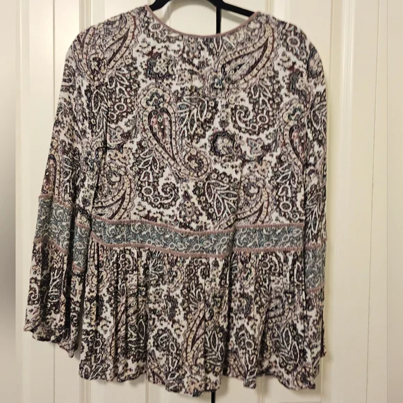 American Eagle Outfitters Boho Paisley Tie Front Blouse Top Peasant SZ M - Picture 2 of 11